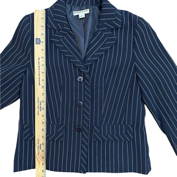 Pendleton Women's Blazer Navy Blue Pinstripe Size 6 Career Office - Picture 7 of 7